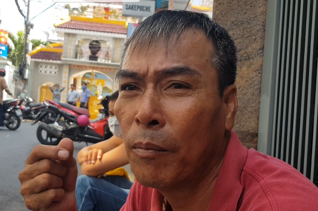 Nhan chung ke phut giai cuu hoc sinh bi cay phuong de o TP.HCM hinh anh