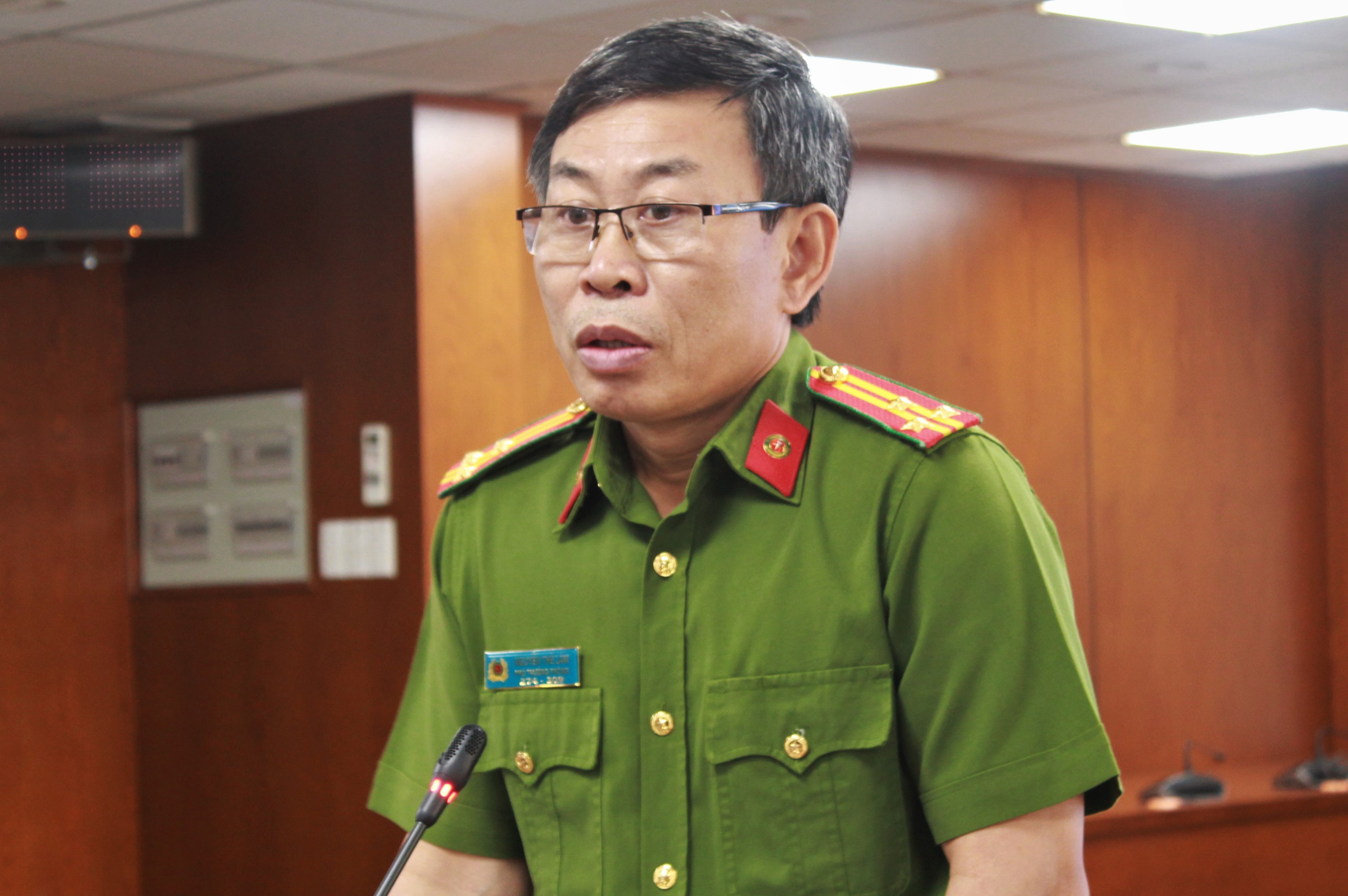 hon chien trong quan nhau anh 1