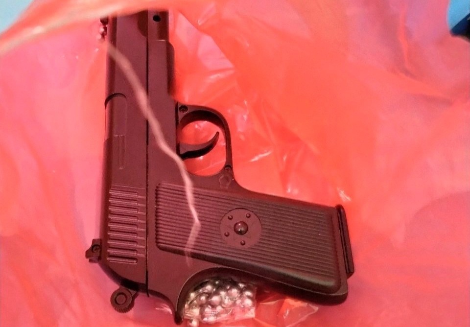 bat bang cuop tren cao toc anh 2