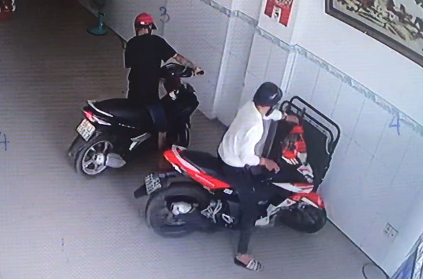 Bat nhom nghien gay ra hang loat vu trom xe o TP.HCM hinh anh