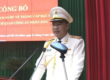 Thang ham thieu tuong cho Pho giam doc Cong an TP.HCM hinh anh