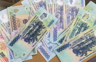 Dung tien gia mua the cao dien thoai hinh anh