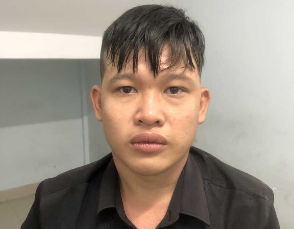 sam xe tay con de di cuop anh 1