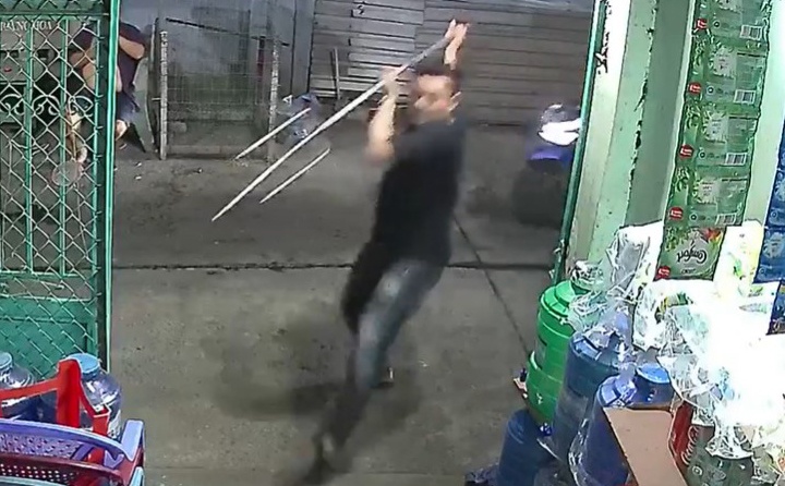 Nhom con do truy sat nguoi dan ong o TP.HCM hinh anh