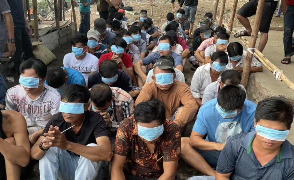 Canh sat triet pha soi ga cua Thanh 'Bau Cua' hinh anh