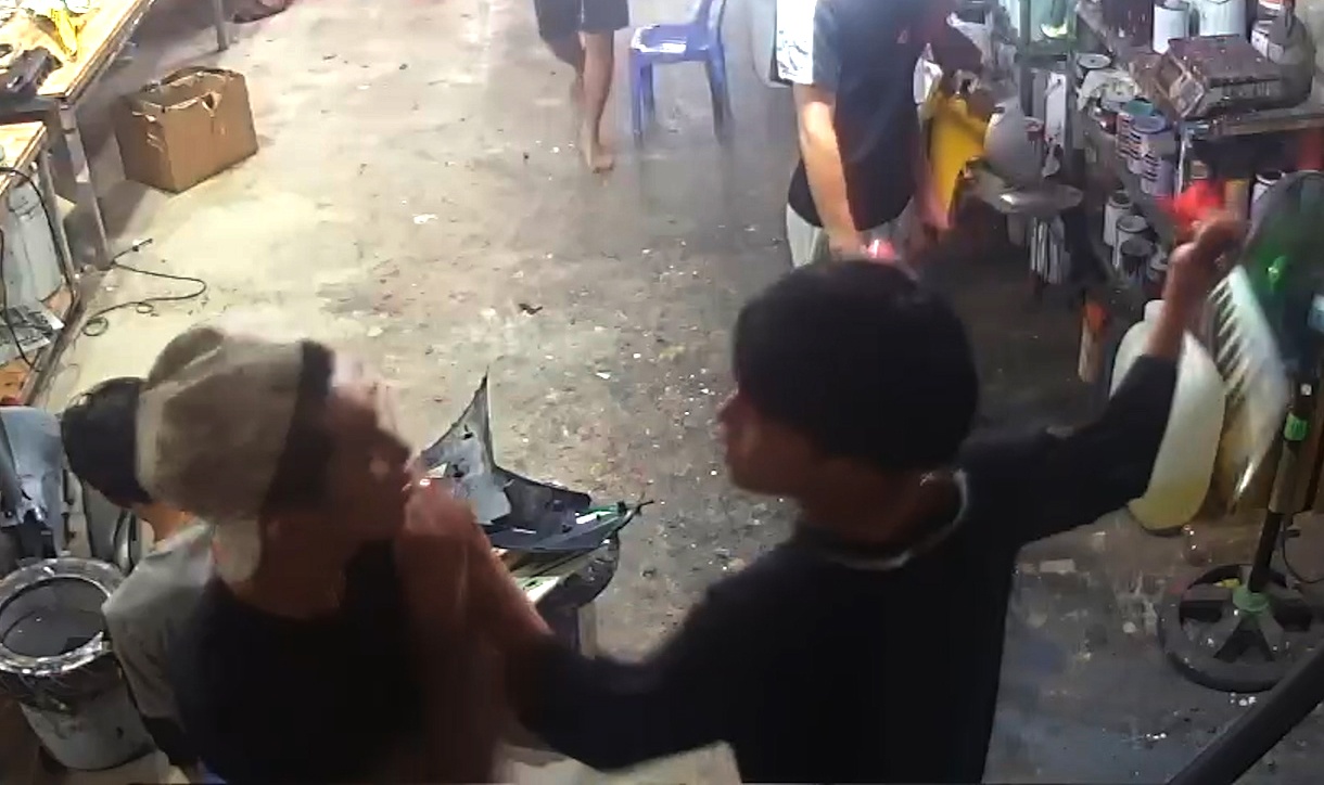 Nam thanh nien bi chem nhieu nhat o TP.HCM hinh anh