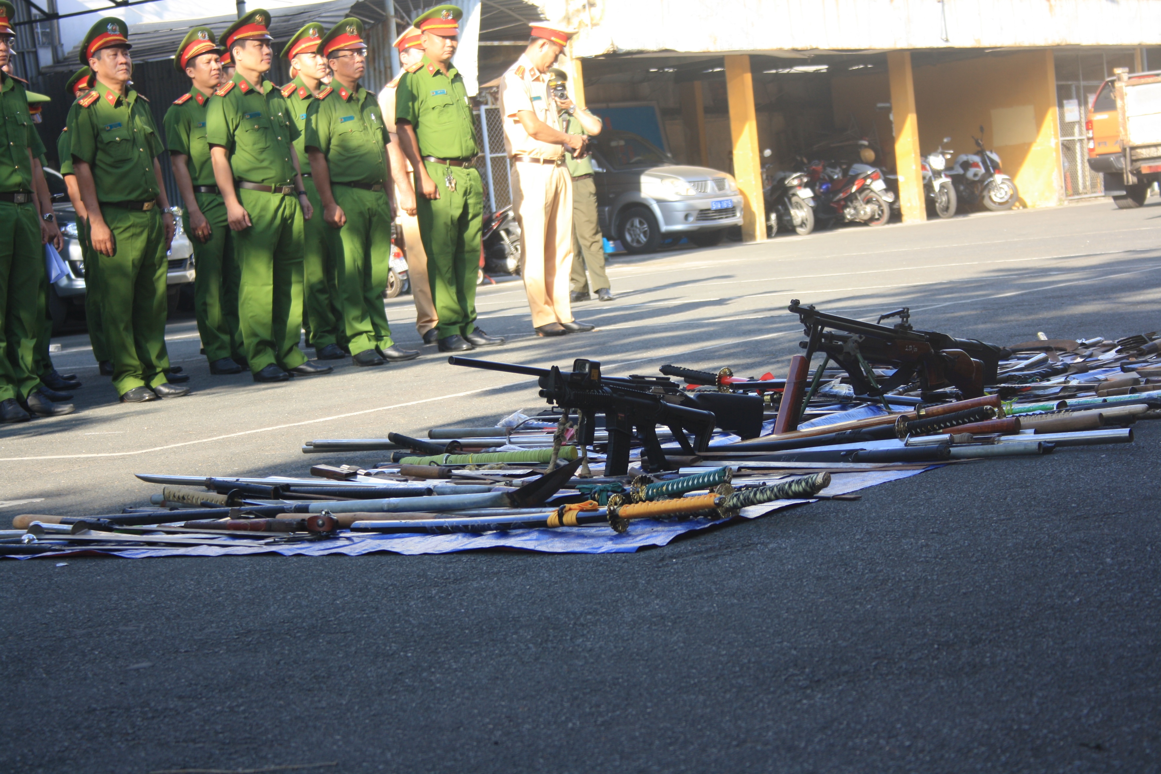 tieu huy vu khi tho so anh 2