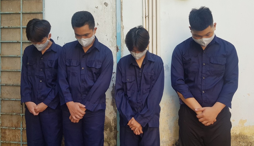 học sinh hỗn chiến ở TP.HCM ảnh 1 hoc sinh hon chien o TP.HCM anh 1