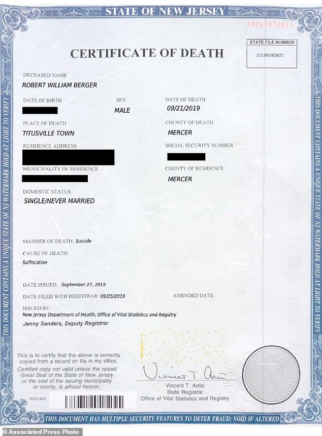 ke trom lam gia giay chung tu anh 1