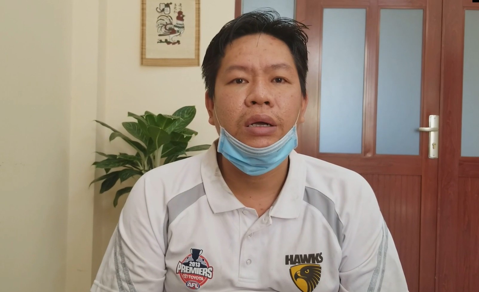 Vay tien giup ban, vo chong vuong lao ly hinh anh