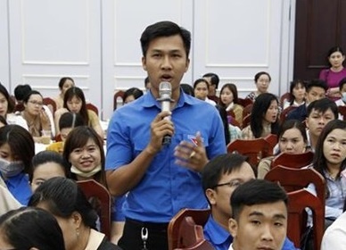 Lanh dao tinh Ca Mau gap mat gan 350 cong chuc, vien chuc tre hinh anh