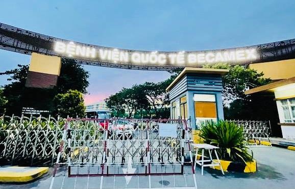 Phong toa tam thoi Benh vien quoc te Becamex o Binh Duong hinh anh