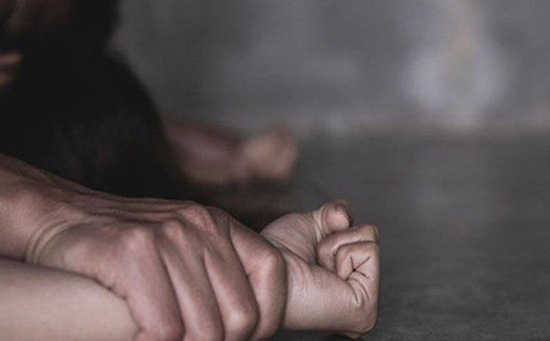 Tim nguoi tung tin nam sinh o TP Thu Duc bi phu nu cuong dam hinh anh