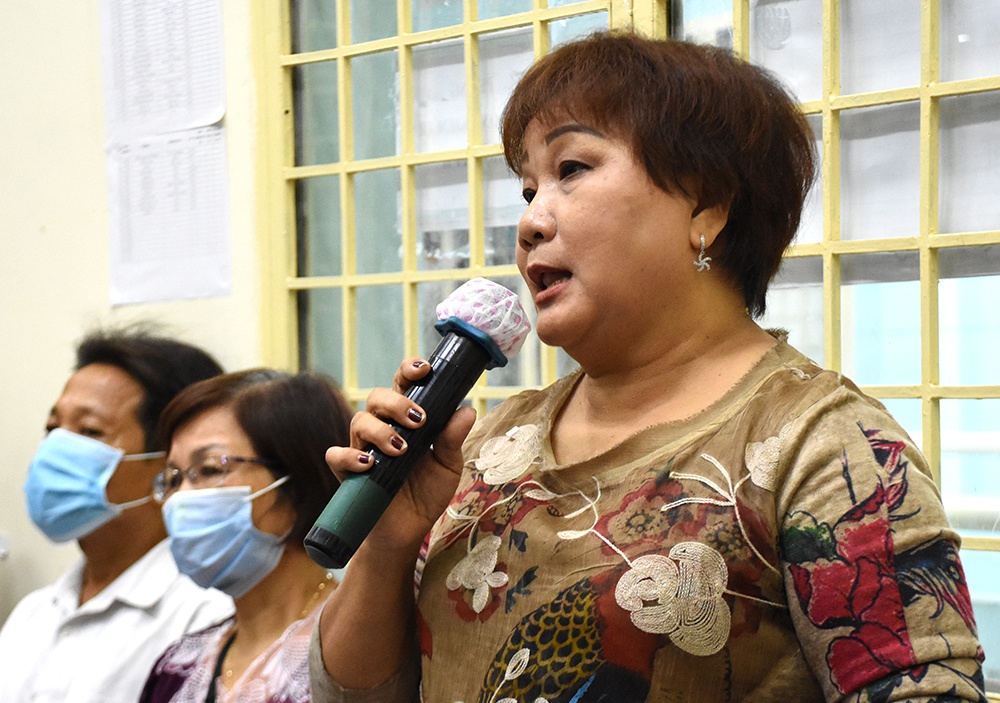 dai ta Nguyen Sy Quang tiep xuc cu tri anh 2