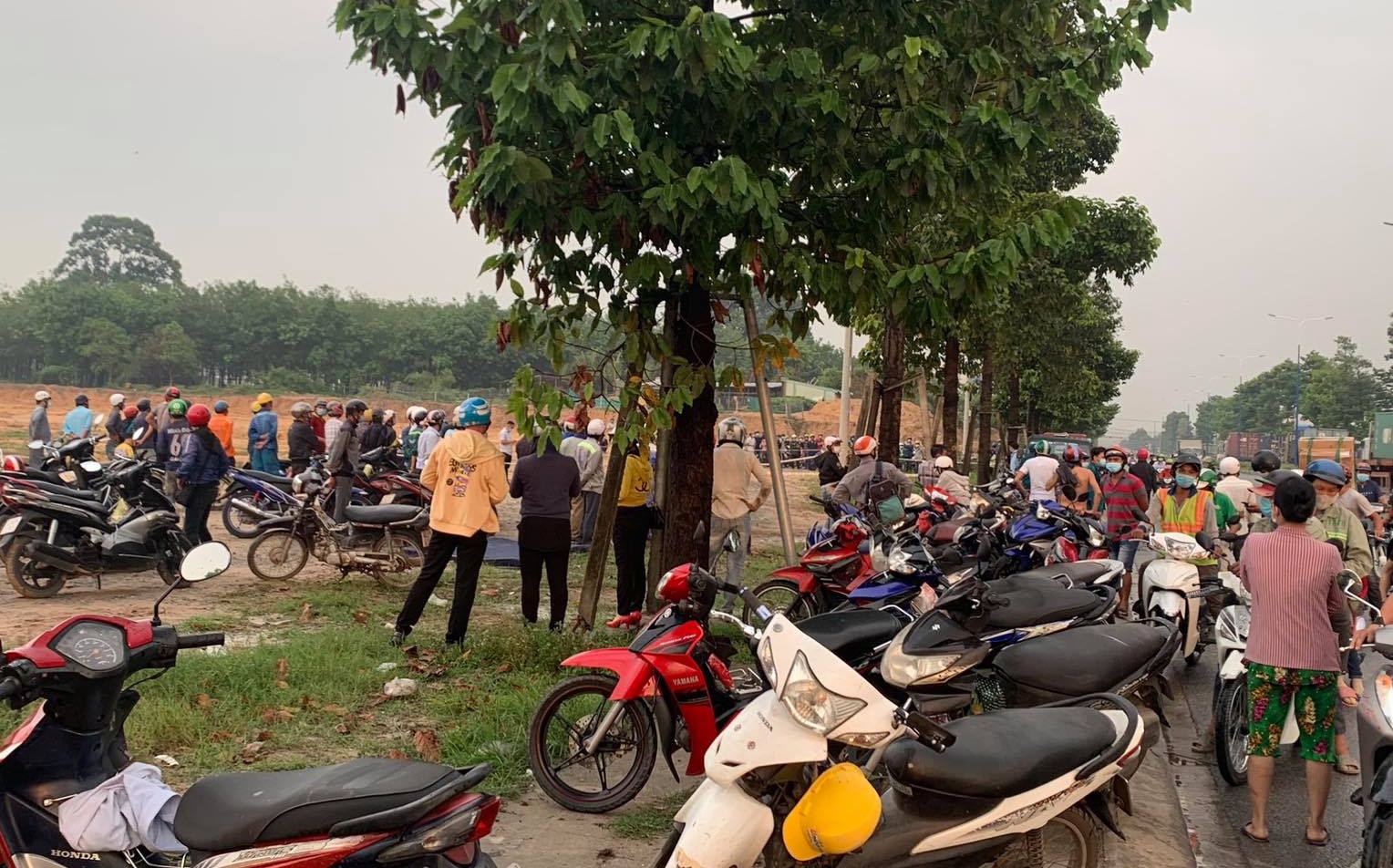 nguoi dan ong chet trong tu the quy anh 1