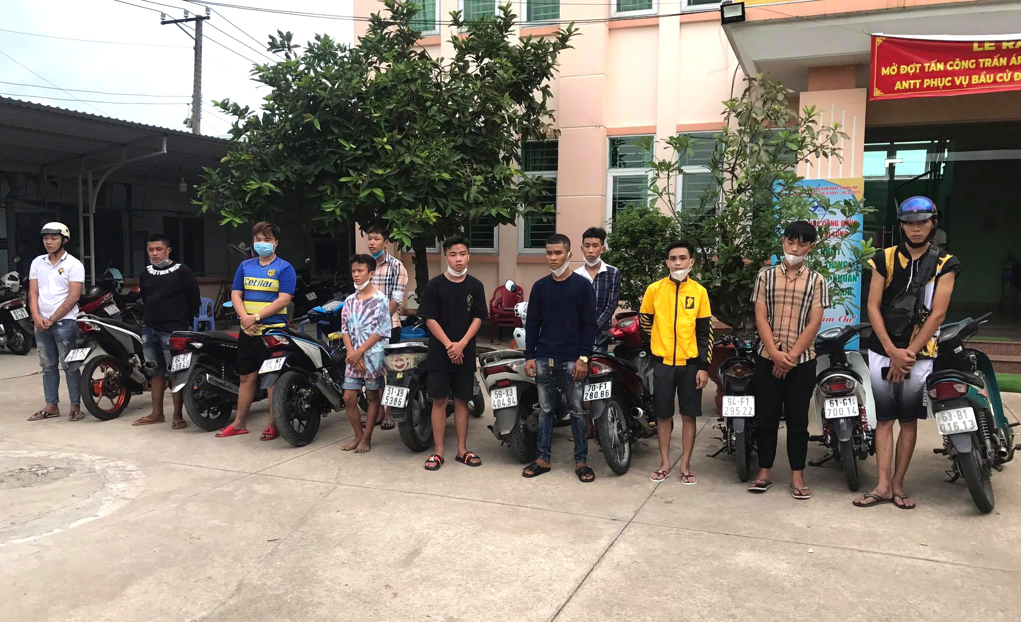 Binh Duong bat quai xe anh 1