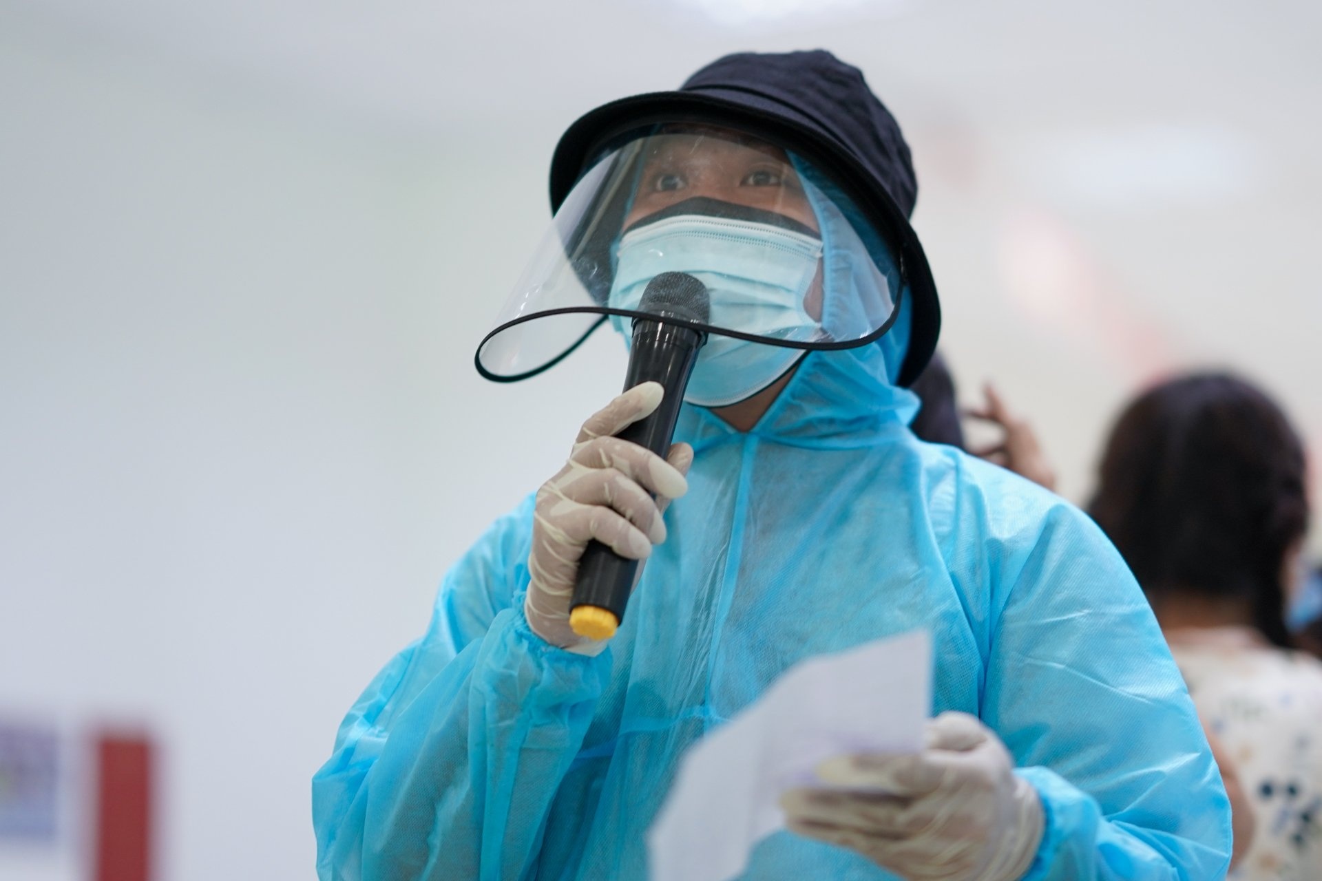 Binh Duong tim nguoi tung den Cong ty Wanek 2 hinh anh