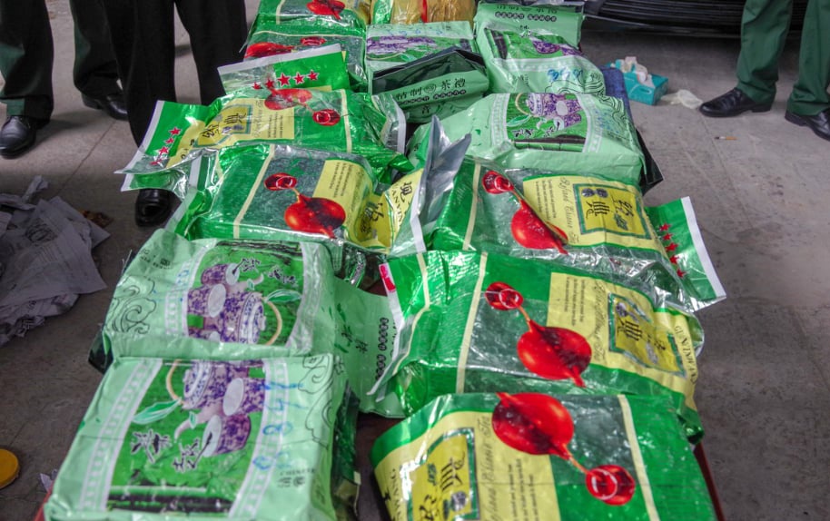 Chan oto cho 20 kg ma tuy o TP.HCM hinh anh