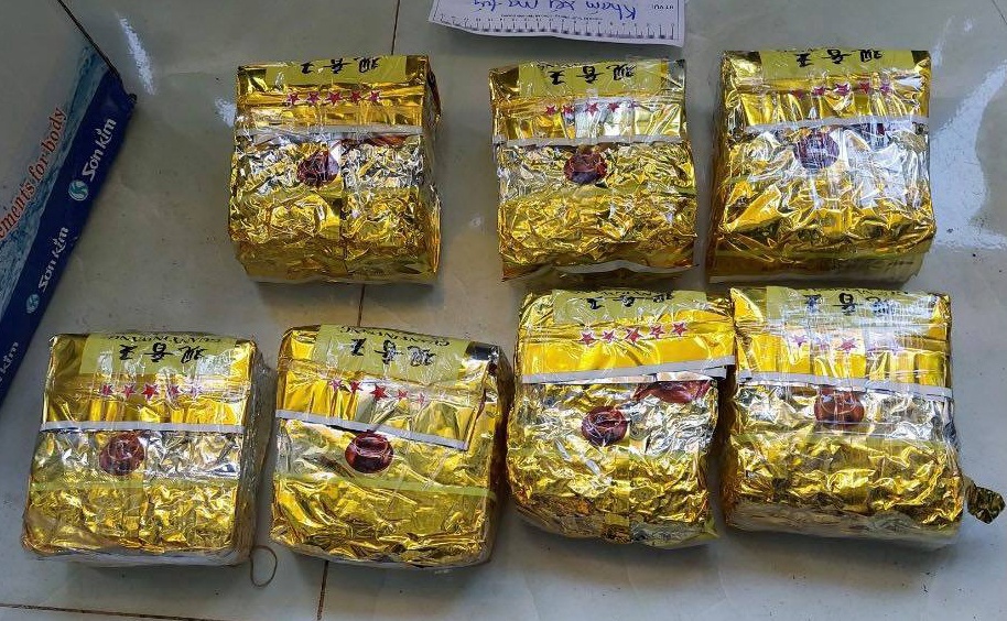 Công an Bình Dương bắt ma túy ảnh 2 Cong an Binh Duong bat ma tuy anh 2