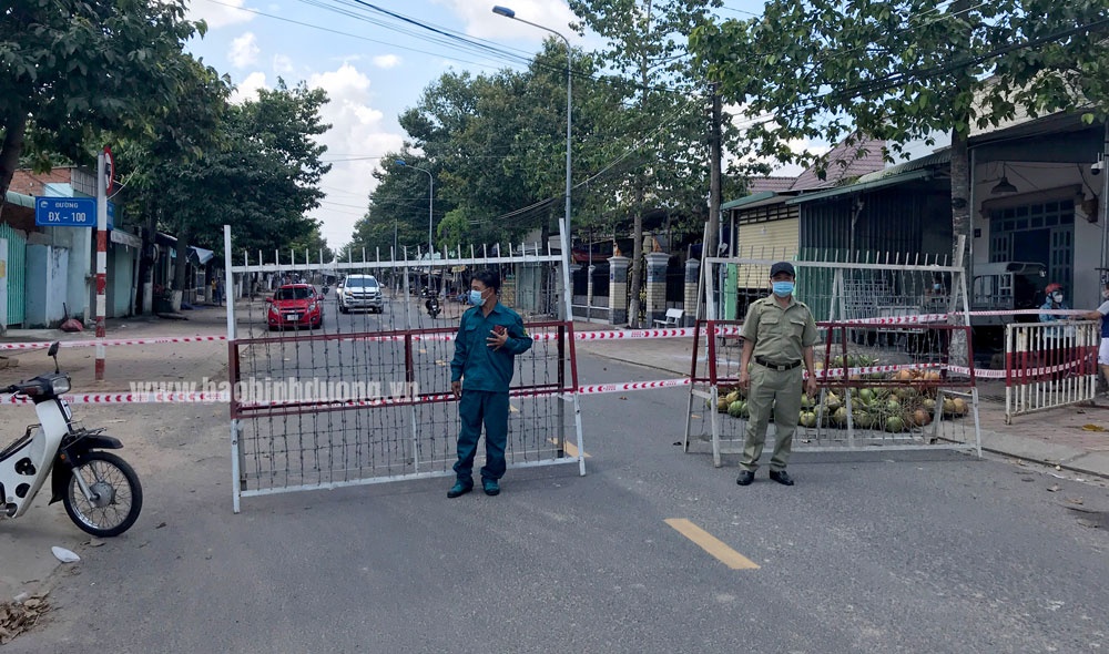 Binh Duong phong toa nhieu dia phuong anh 1