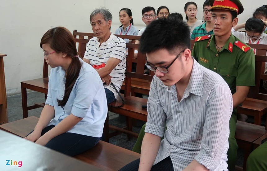 y an tu hinh nam sinh giet ban tinh dong tinh anh 1