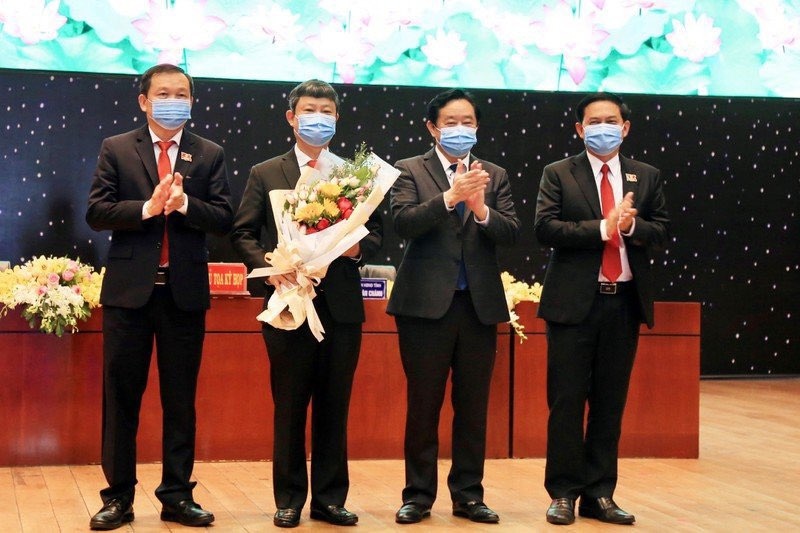 ong Vo Van Minh lam chu tich UBND tinh Binh Duong anh 1