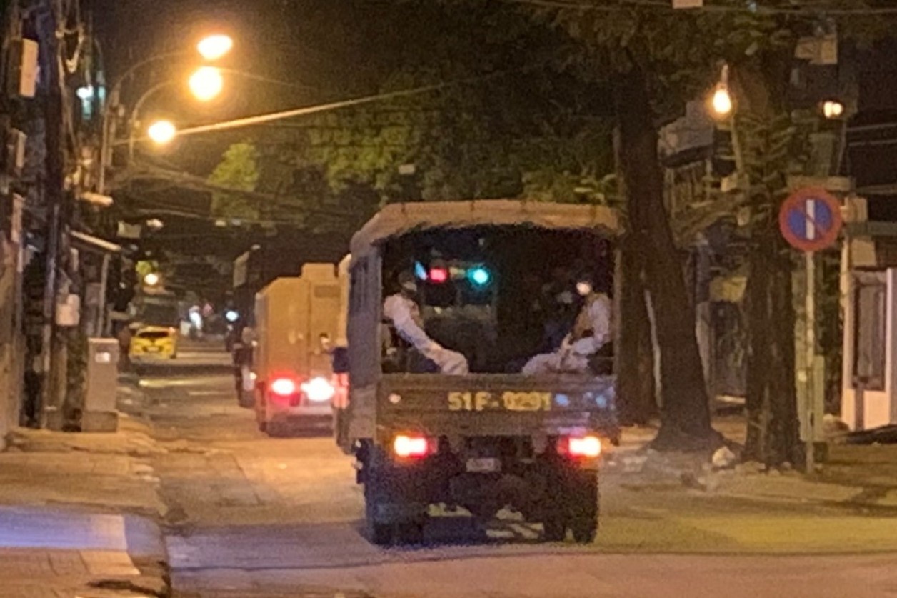 Cong an TP.HCM: Mot so nguoi gay roi tai Trai tam giam Chi Hoa hinh anh