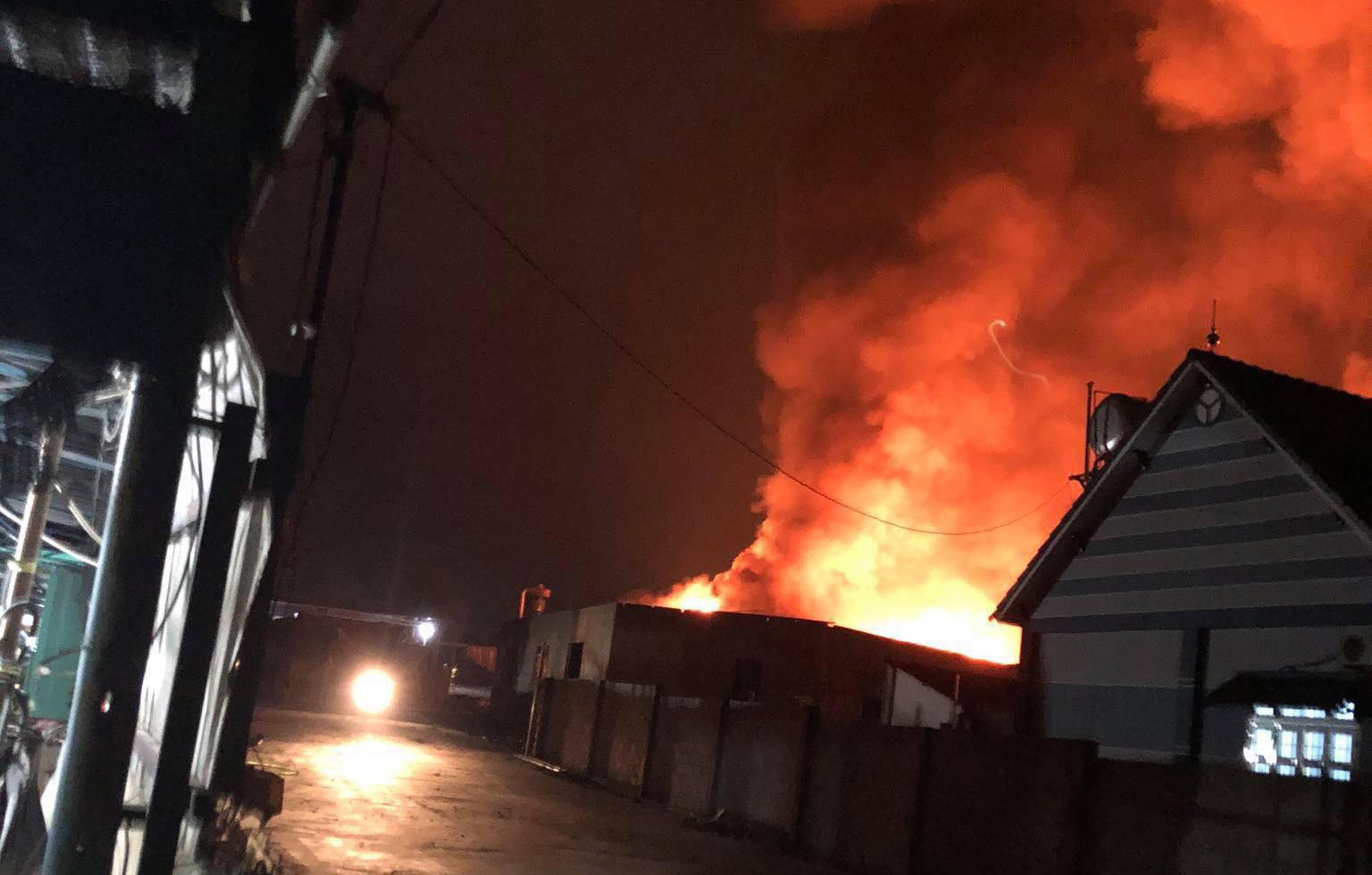 7 gio dap lua tai xuong san xuat noi that rong 5.000 m2 hinh anh