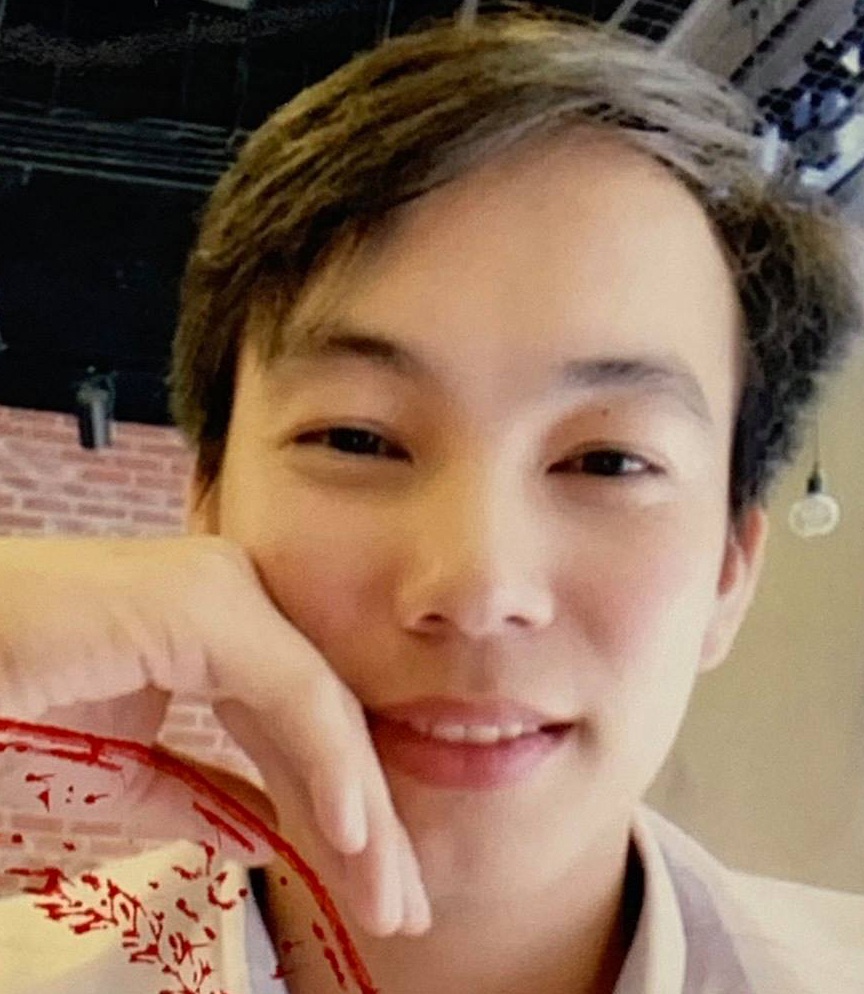 Giam doc cong ty bi to lua dao anh 1