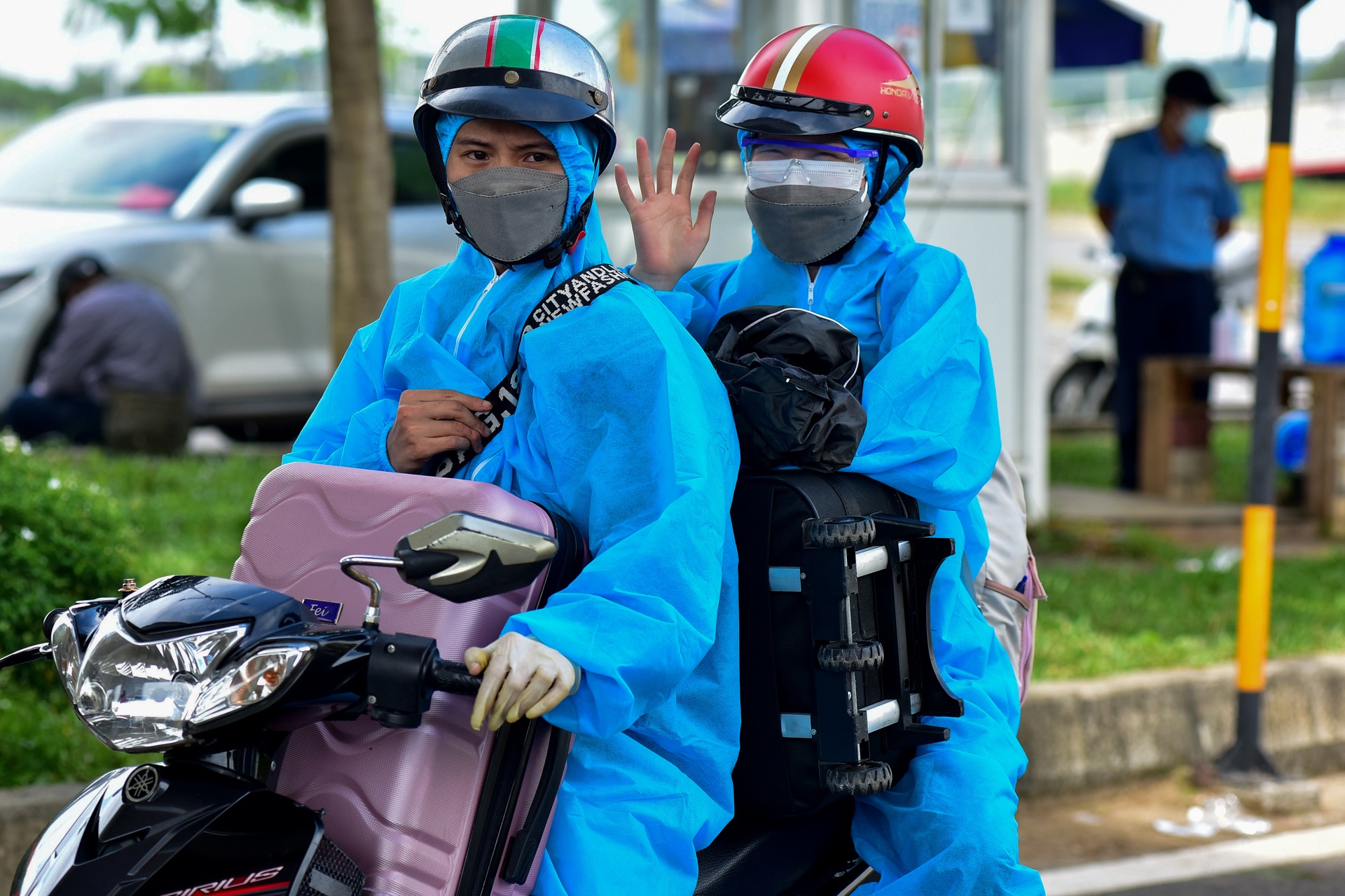 nguoi dan roi TP.HCM ve que anh 7