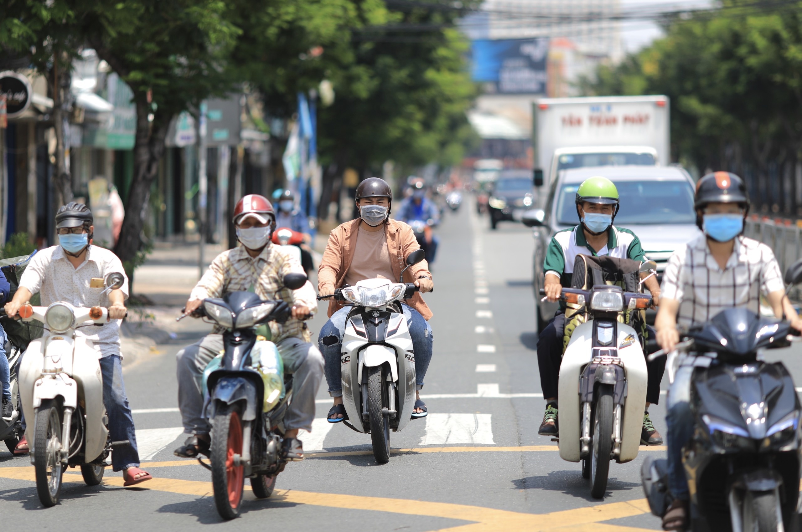 xe co dong duc tro lai o TP.HCM anh 2