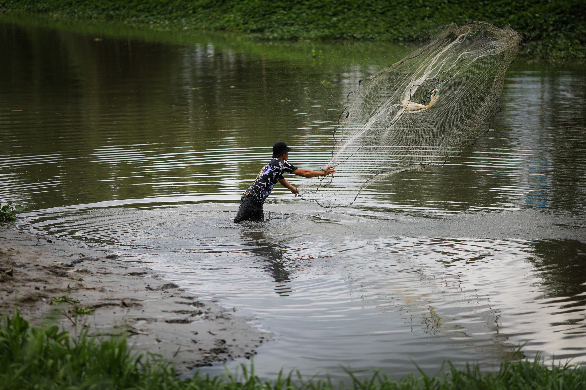 Xom tro o dong o TP.HCM anh 6