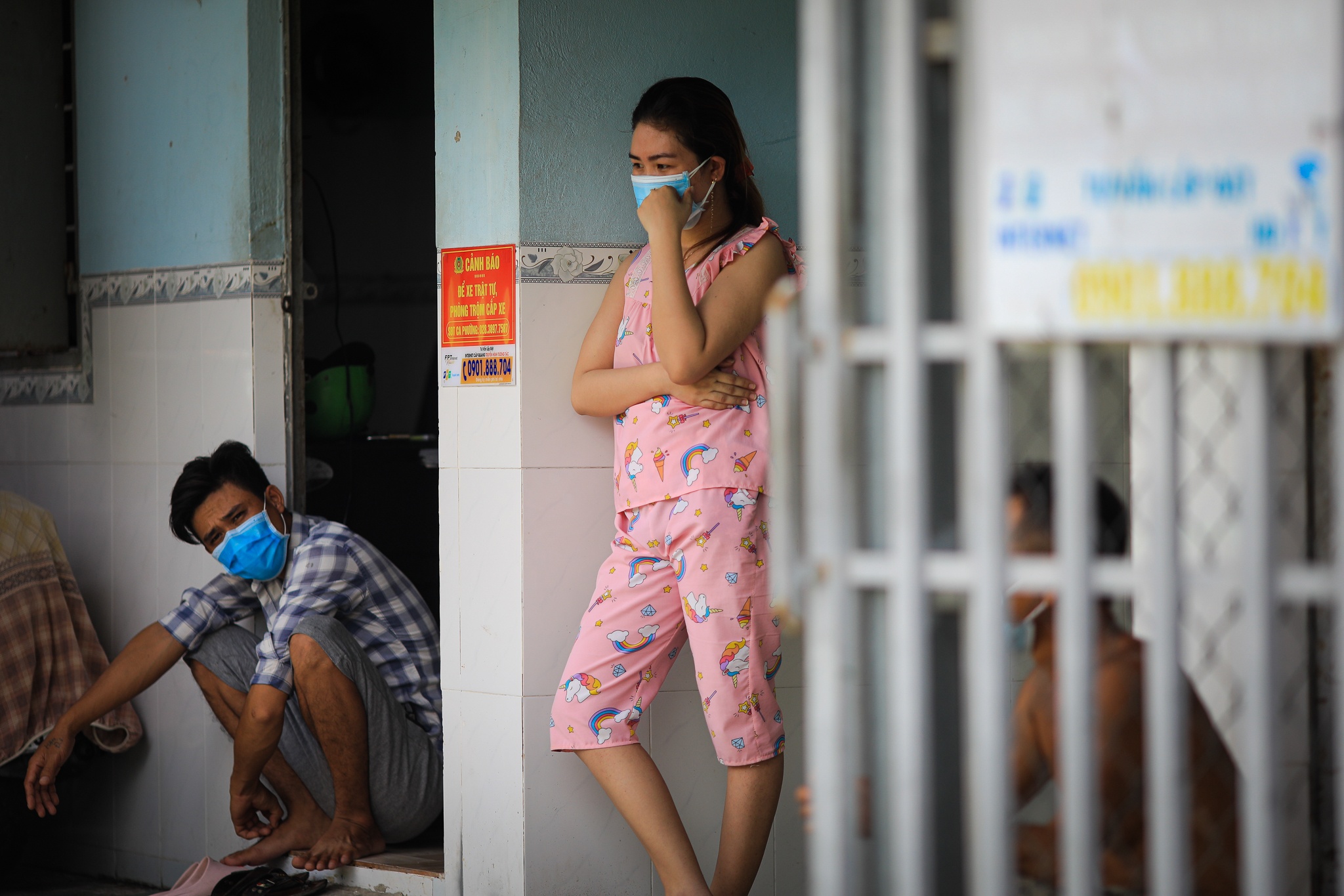 Xom tro o dong o TP.HCM anh 2