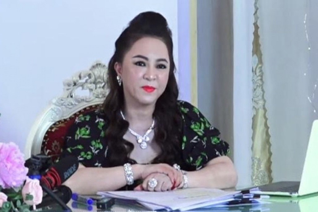 Bo Cong an moi ba Nguyen Phuong Hang len lam viec hinh anh