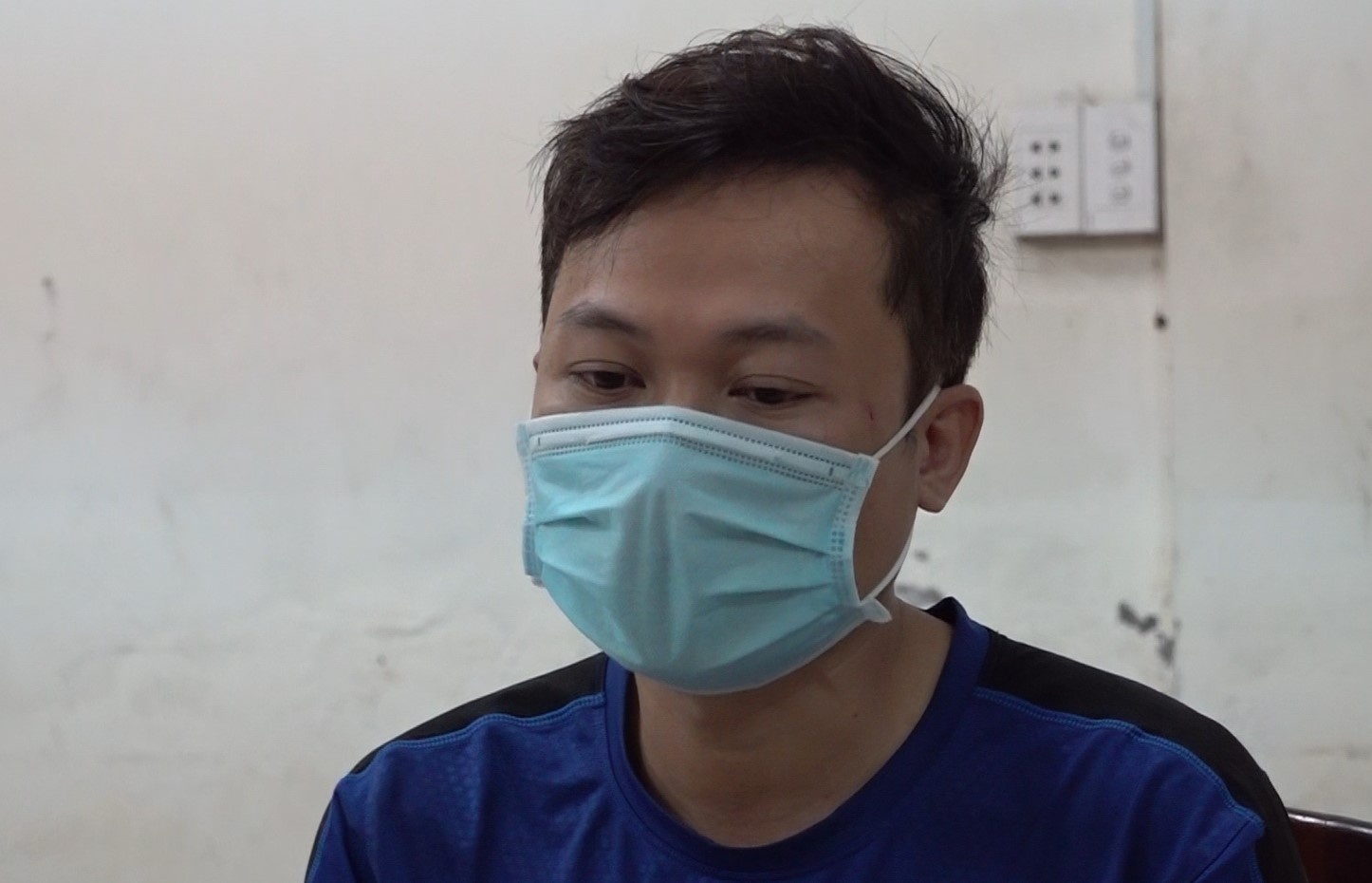 Loi khai cua nguoi dot 2 oto do ghen tuong hinh anh