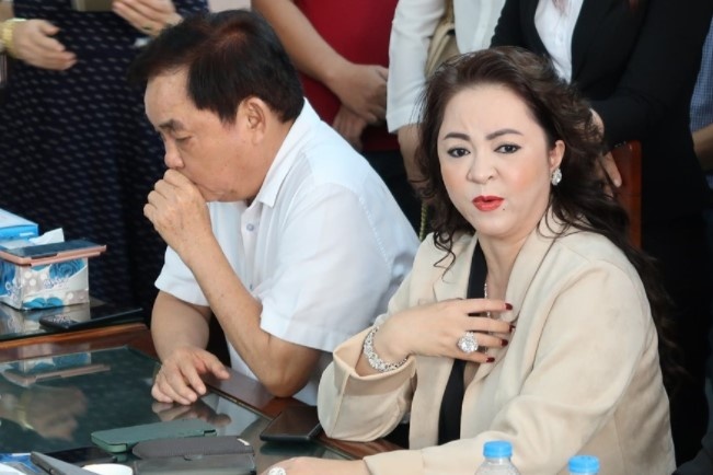 Cong an TP.HCM noi ba Nguyen Phuong Hang loan tin sai su that hinh anh