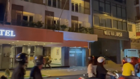 Nem do tu khach san xuong duong hinh anh