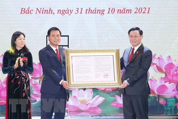 Ky niem ngay sinh ong Le Quang Dao, cong bo lap thanh pho Tu Son hinh anh