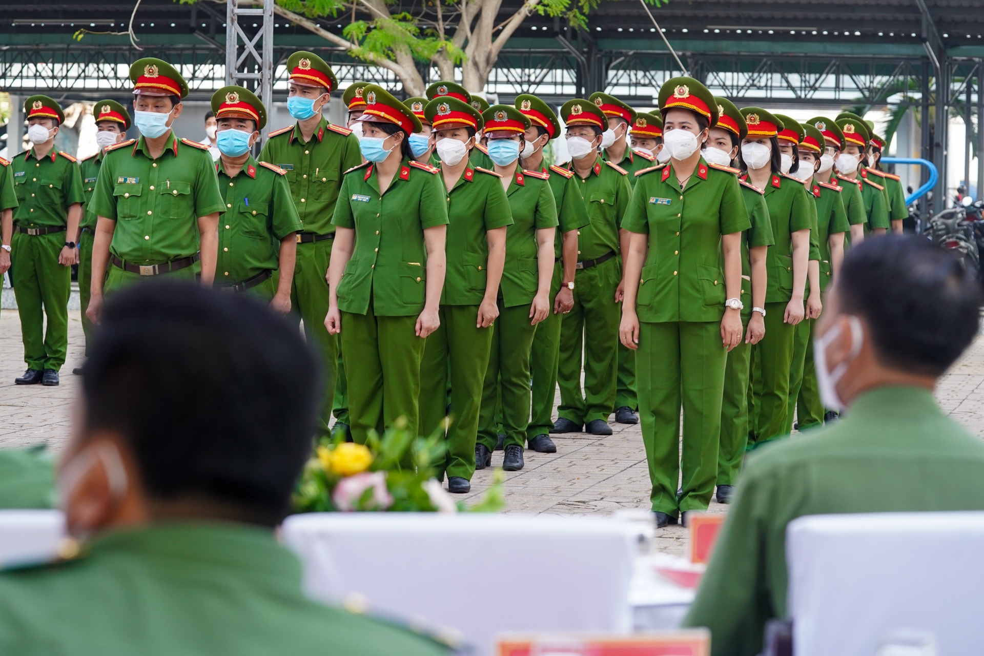 Cong an TP.HCM day manh lam CCCD anh 4