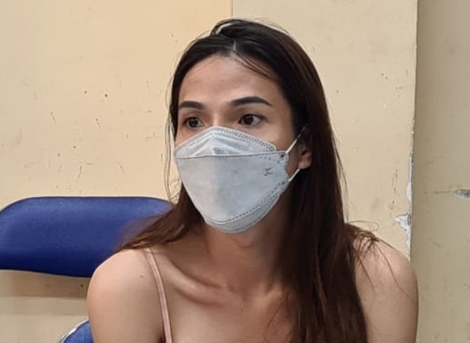 Gia gai ban dam du dan ong vao khach san de lay tai san hinh anh