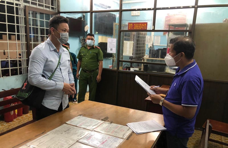 cho người tình vay nặng lãi ảnh 1 cho nguoi tinh vay nang lai anh 1