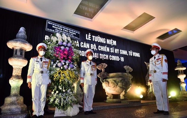 17 cong an hy sinh vi dich Covid-19 hinh anh
