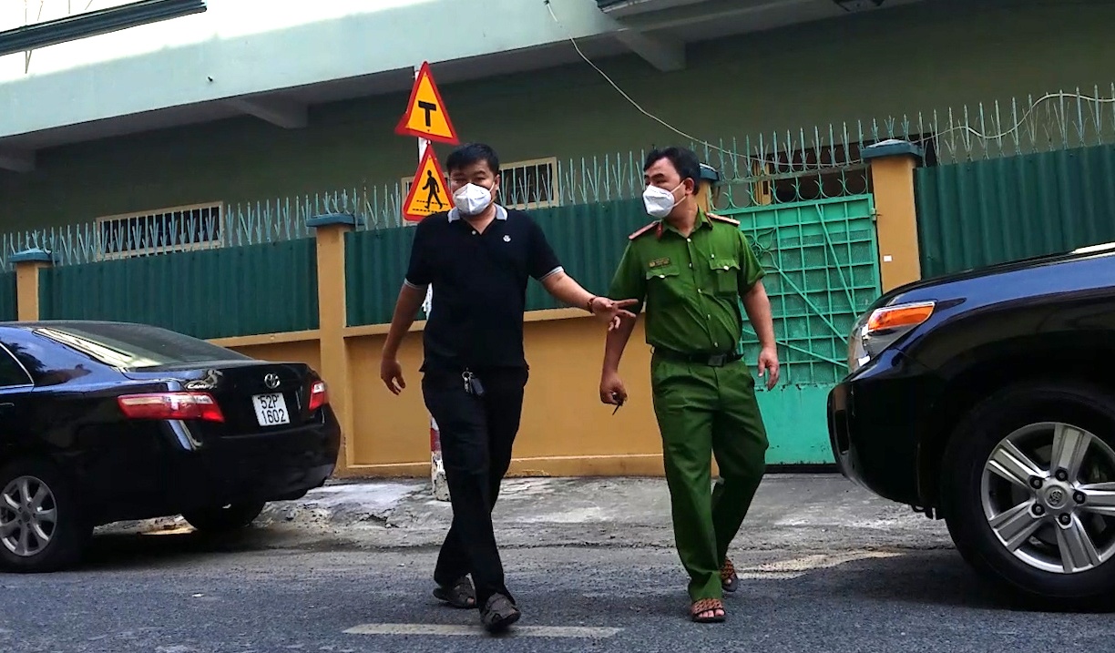 cướp kéo người phụ nữ ngã bất tỉnh ảnh 1 cuop keo nguoi phu nu nga bat tinh anh 1