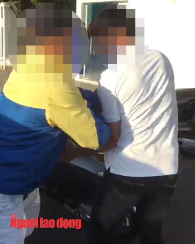 Trung ta cong an bi danh ghen anh 1