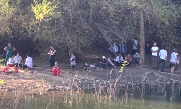 du khach duoi nuoc o ho Song Mong anh 1