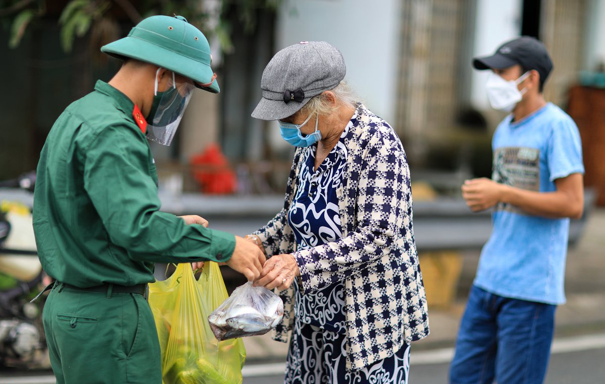 Bo Cong an dieu tra viec chi tien ho tro dich Covid-19 o TP.HCM hinh anh