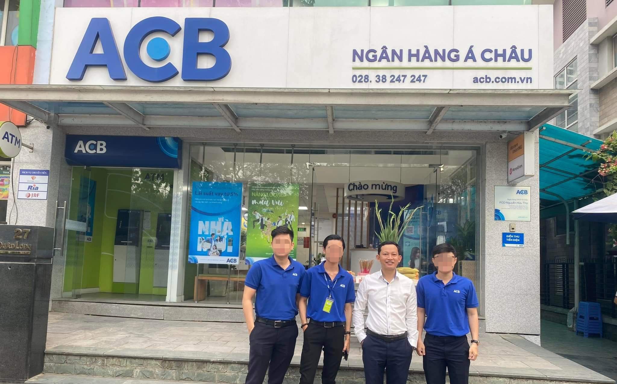 giám đốc ngân hàng bị tố lừa tiền khách hàng ảnh 2 giam doc ngan hang bi to lua tien khach hang anh 2