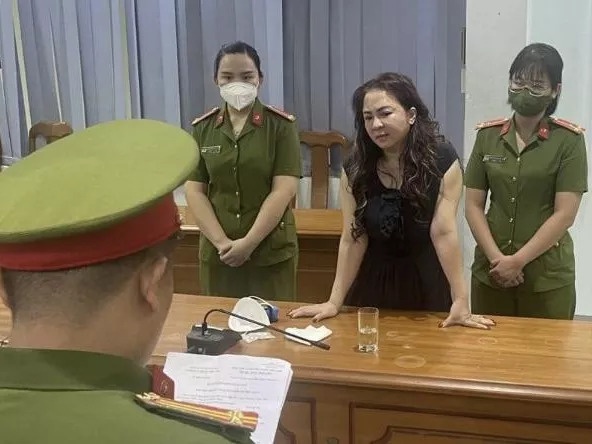 Khởi tố bà Nguyễn Phương Hằng ảnh 1 Khoi to ba Nguyen Phuong Hang anh 1
