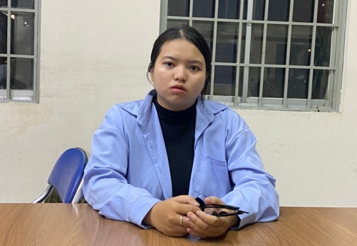 Nu sinh o TP.HCM cam dau nhom ban dam 1.500 thanh vien hinh anh