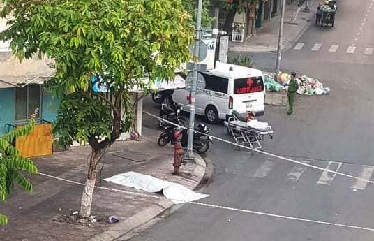 Dieu tra vu nguoi dan ong tu vong bat thuong o TP.HCM hinh anh